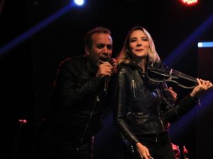 Haluk Levent Cide’de 20 bin kişiye konser verdi