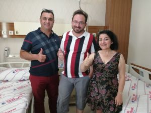 Obez doktor, Avustralya’dan uçarak kendini Türk hekimine emanet etti