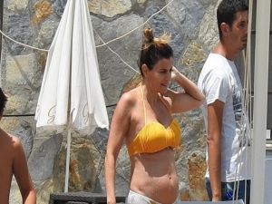 Ece Vahapoğlu’nun bebeğinin cinsiyeti belli oldu