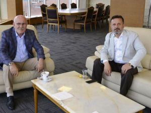 Uşak Üniversitesi Rektörü Savaş’tan DPÜ’ye ziyaret