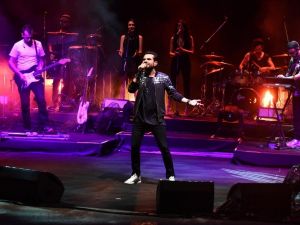 Beren Saat, Kenan Doğulu ayrılık iddialarına son noktayı koydu