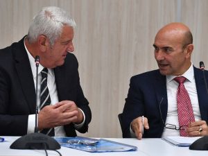 Büyükşehir’de esnaf zirvesi