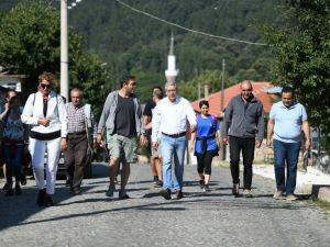 EÜ’nün “Efeler Yolu” projesi turizme can suyu olacak