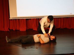 Ekipler uzmanlardan eğitim aldı