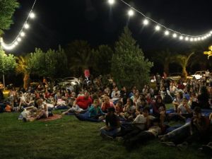 Akhisar Gölet’te açık hava sinema geceleri bir başka güzel