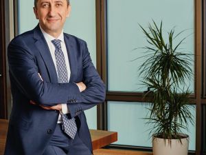 Türk Telekom’da yeni CEO Ümit Önal oldu