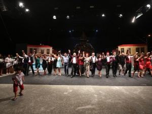 Tarihi sahne ’Batakhane Güzeli’ne ev sahipliği yaptı