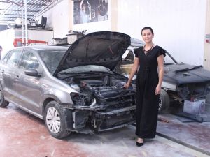 Çevre esnaf “göktaşıymış” gibi bakıyor, o çocukluk hayalini yaşıyor