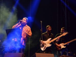 Gece Yolcuları nostalji rüzgarları estirdi