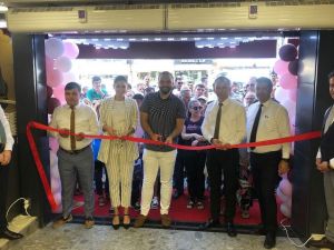 Açılışta yüzde 50 indirim