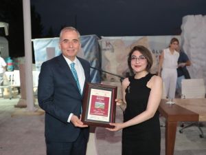 ’9. Taş Heykel Kolonisi’ sanatseverlerden tam not aldı