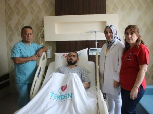 Kolunda his kaybı yaşayan gencin beyninde 8 santimlik tümör çıktı