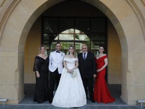 Bayram ve Akdoğan ailelerinin mutlu günü