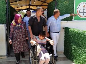 Berdan Mardini, Diyarbakır’da özel eğitim ve rehabilitasyon merkezini ziyaret etti