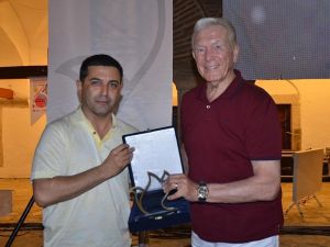 Kuşadası’nda Uğur Dündar belgeselinin galası yapıldı