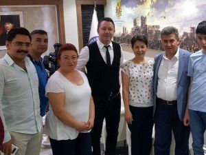 Ünlü sanatçı Baha’ya Buharkent’te incir dopingi