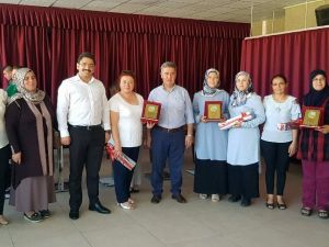 Taze incirden elde edilen tatlılar festivalde yarıştı