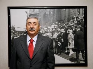 Palandöken: “Bayramlar paylaştıkça anlam kazanır”