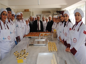 Pasta Ve Unlu Mamüller Sektörüne Kalifiye Eleman Yetiştiriliyor