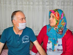 33 yıllık eşine böbreğini vermek için 20 yıl bekledi