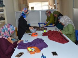 Yunusemreli kadınlar kurslara yoğun ilgi gösteriyor