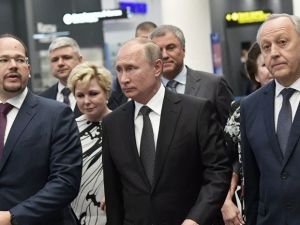 Vladimir Putin, Türklerin inşa ettiği Yuri Gagarin Havalimanı’nın açılışını yaptı