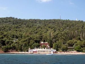 5. Nazım Hikmet Yaz Kampı Kartal Belediyesinin ev sahipliğinde başladı