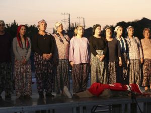 Baltaköy’de tiyatro şenliği