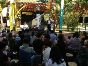 Serdar Kuzuloğlu 3. Beylikdüzü Sahaf Festivali’nde kitapseverlerle buluştu