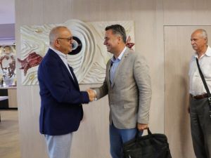 Akhisar OSB yönetimi Başkan Ergün’ü ziyaret etti