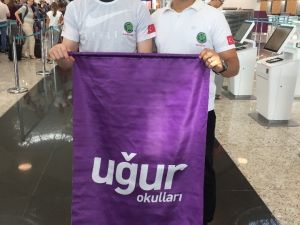 Uğurlu Okulları öğrencisi Ege Beytekin, Güney Kore’den 2 ödül ile döndü