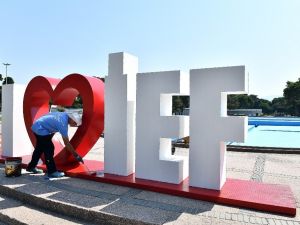 İzmir, fuara hazırlanıyor