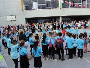 Minikler Eyüpsultan’da uyum haftası heyecanı yaşadı