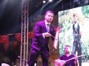 Turgutlu’da Karadeniz fırtınası esti