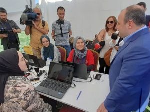 Bakan Varank: “Gönüllülüğü tetikleyecek, bakanlığın ihtiyaçlarına çare olacak projeler gördüm”