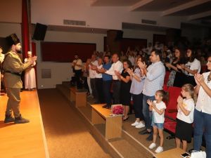 Kasaba küllerinden yeniden doğdu