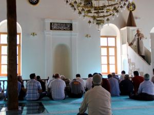 Antik kentteki camide yıllar sonra ilk cuma namazı