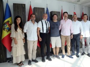 ‘Müstakbel Aile’ filminin çekimleri Kıbrıs’ta devam ediyor