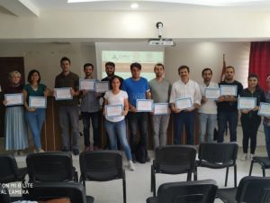 Aslanapa’da görev yapan 17 öğretmen sertifika aldı