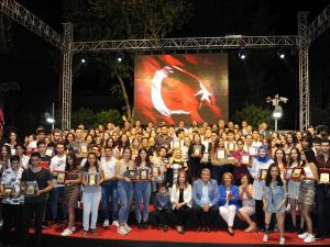 Eğitime en güzel teşvik Balçova’da