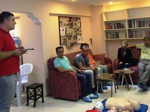 Görme engellilere ilk yardım eğitimi