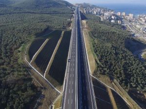 İzmir-İstanbul otoyolunun maliyeti 6 yılda amorti edilecek