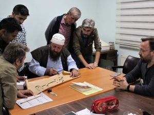 Kütahya’da Hüsn-i Hat Kursu