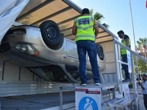 Simülatör ile emniyet kemerinin önemi anlatıldı