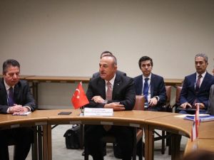 Bakan Çavuşoğlu, Ürdün Dışişleri Bakanı Safadi ile görüştü