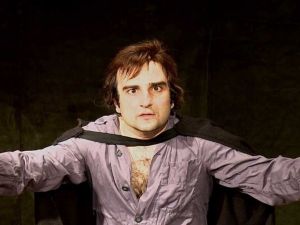 "Bir Delinin Hatıra Defteri" isimli oyun Torbalı’da sahnelenecek