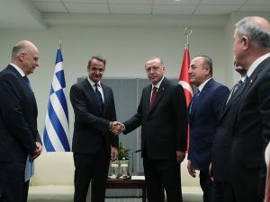Cumhurbaşkanı Erdoğan, Yunan Başbakan Miçotakis ile görüştü