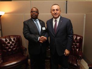 Bakan Çavuşoğlu, Burindili mevkidaşı ile görüştü