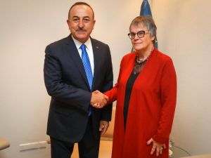 Bakan Çavuşoğlu, AKPM Başkanı Pasquier ile görüştü