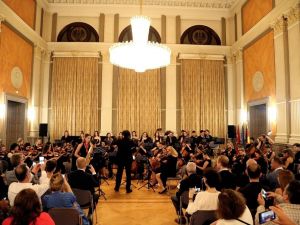 Alman Başkonsolosluğu’nda iki dost ülke gençlerinden muhteşem konser